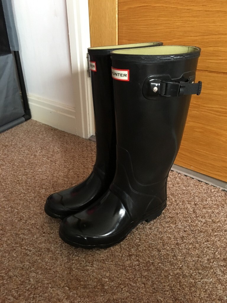 wide leg ladies boots uk